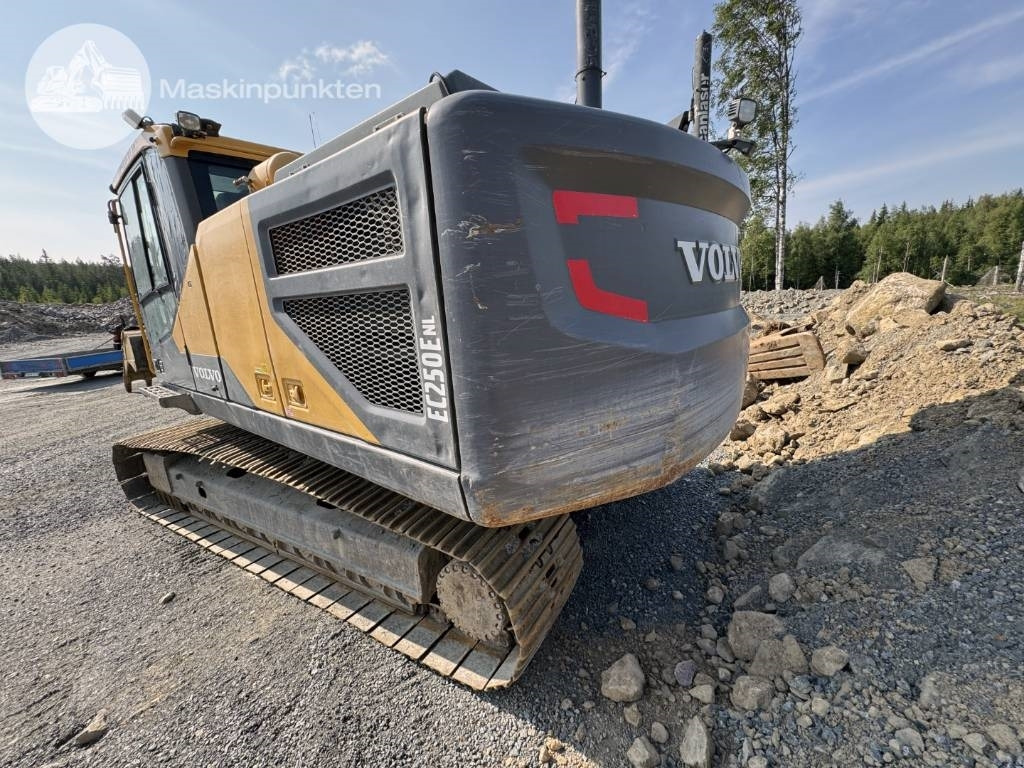 Volvo EC 250 E N L - Crawler excavator: picture 3 Volvo EC 250 E N L - Crawler excavator: picture 3