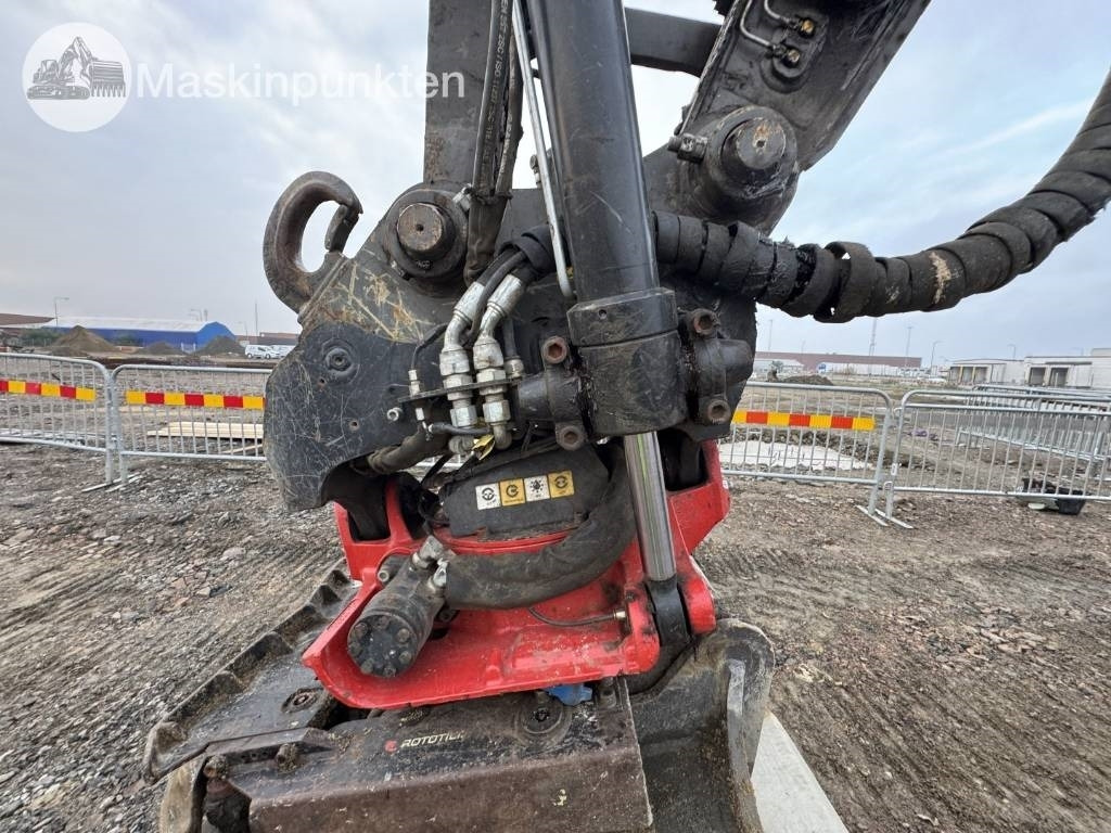 Crawler excavator Volvo ECR 145 EL: picture 36