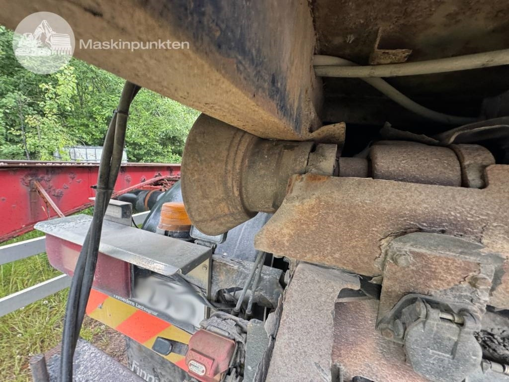Hook lift truck Volvo FH 480: picture 35