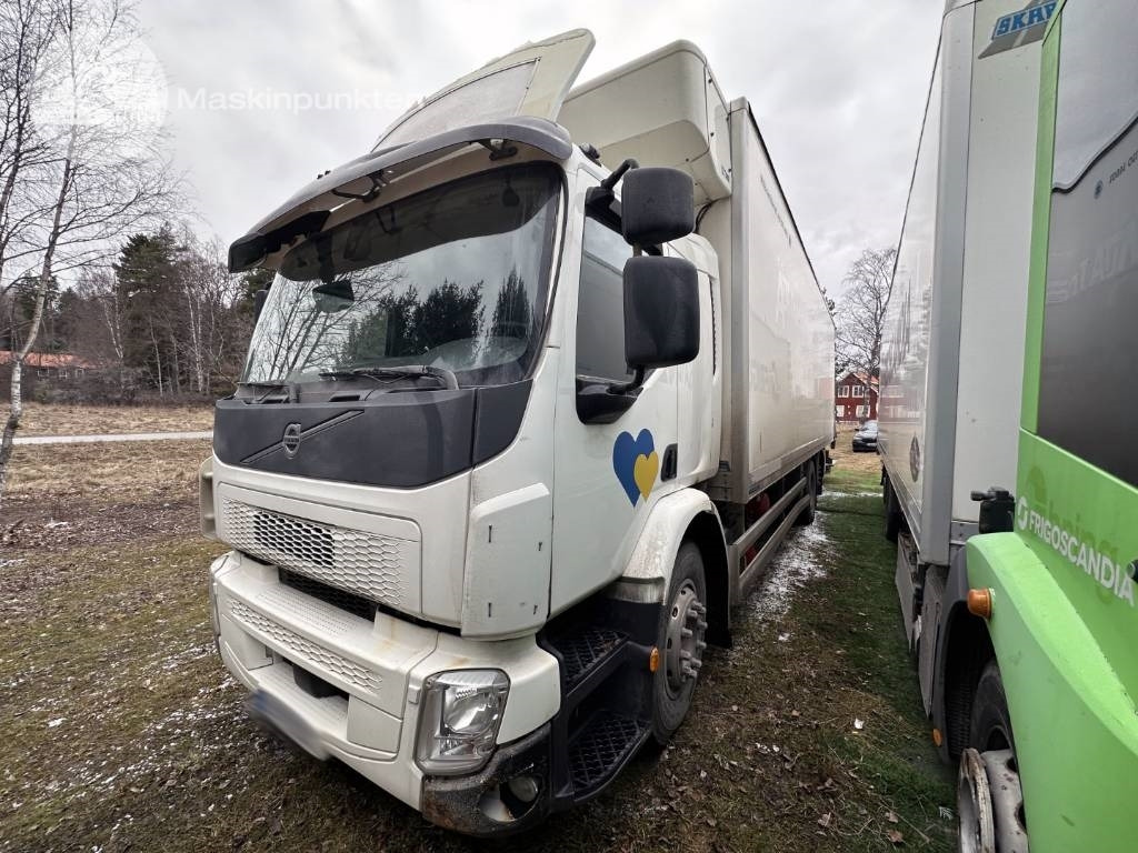 Volvo FL 240 - Refrigerator truck: picture 1 Volvo FL 240 - Refrigerator truck: picture 1