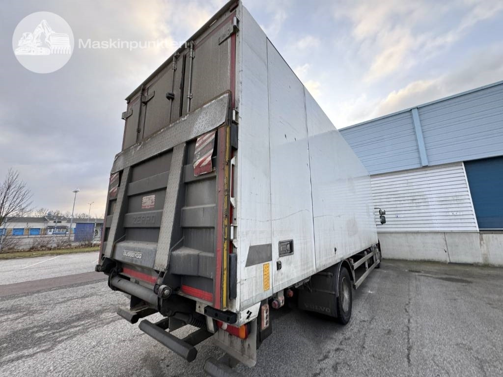 Volvo FL 250 - Refrigerator truck: picture 5 Volvo FL 250 - Refrigerator truck: picture 5