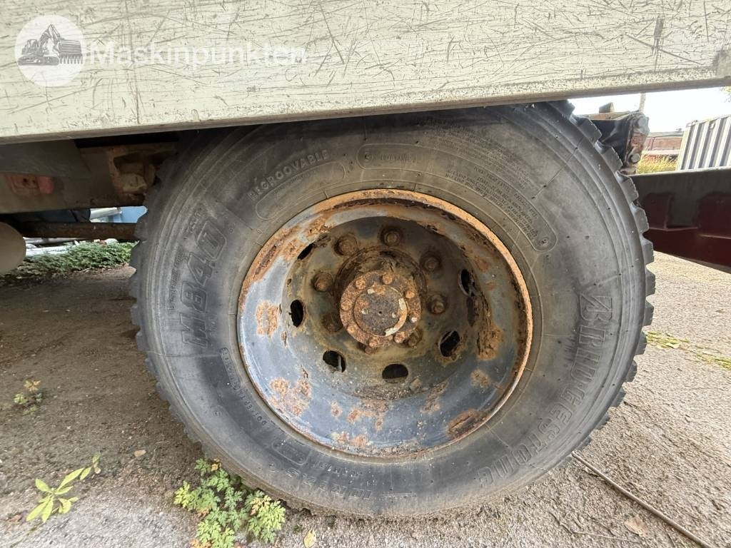 Tipper Volvo FL 611: picture 24