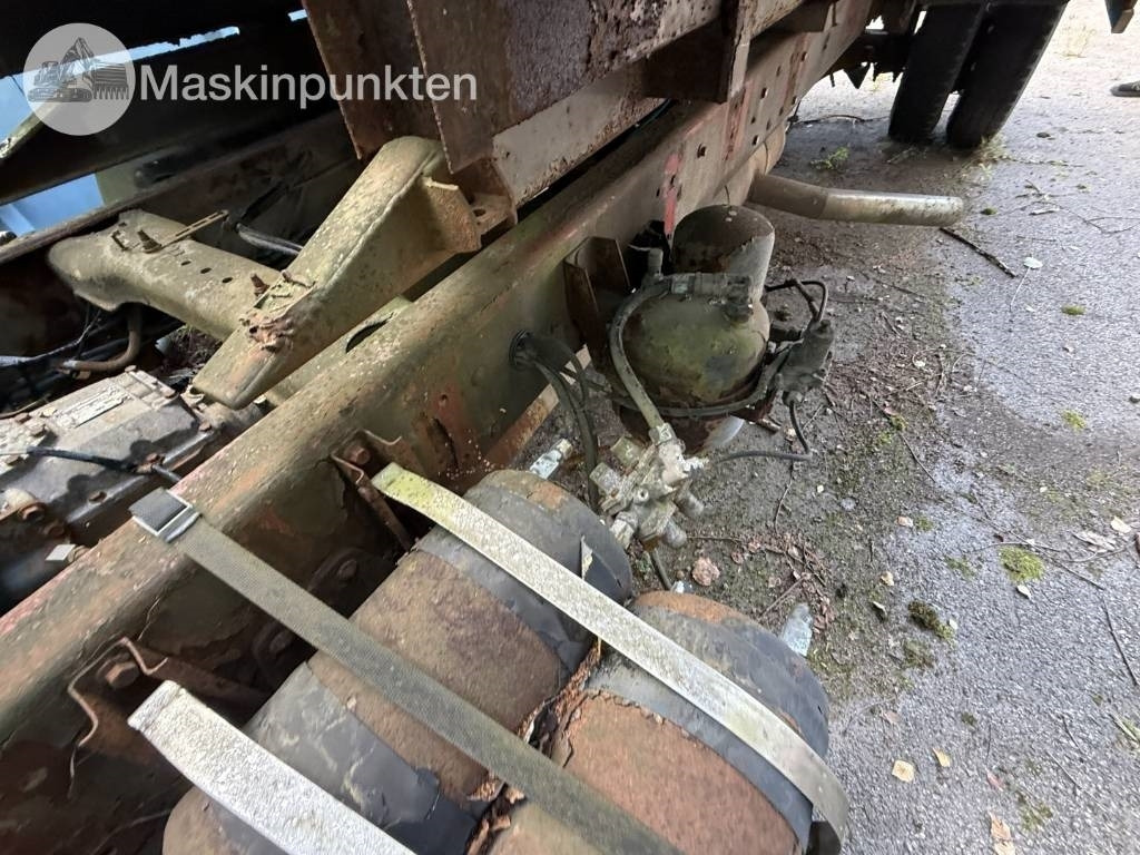 Tipper Volvo FL 611: picture 40