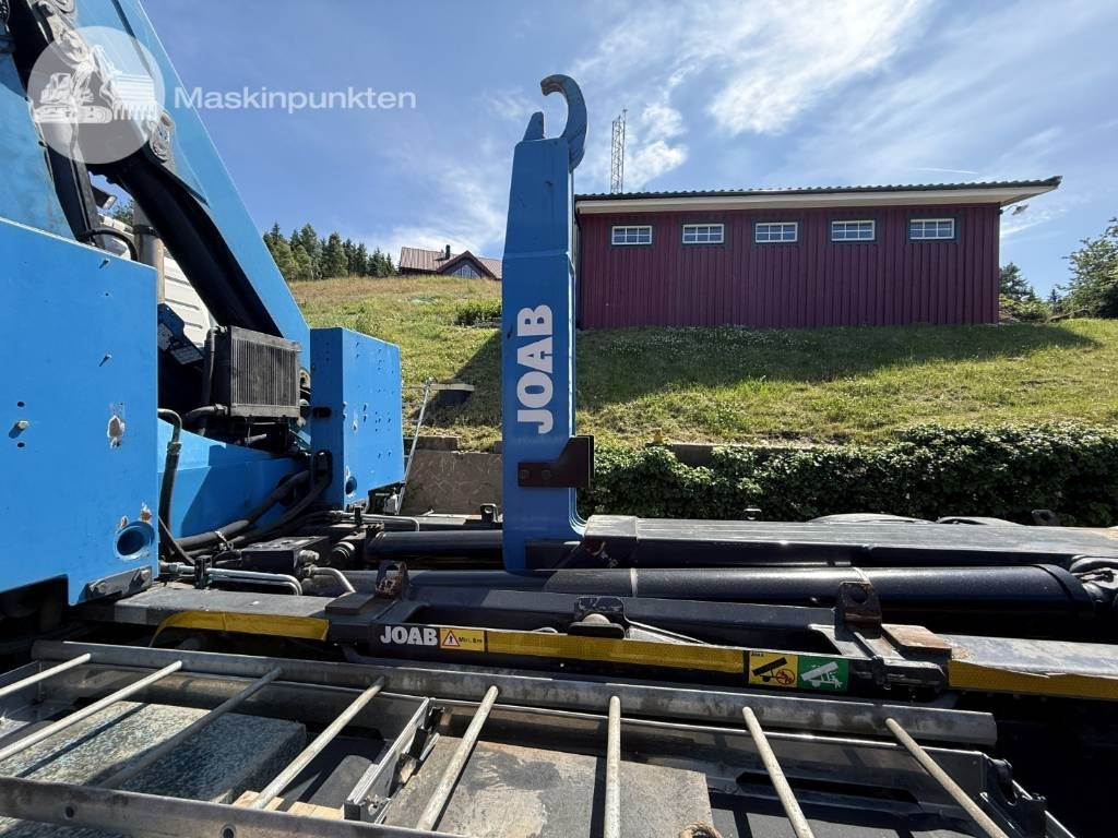 Crane truck Volvo FM 330: picture 37