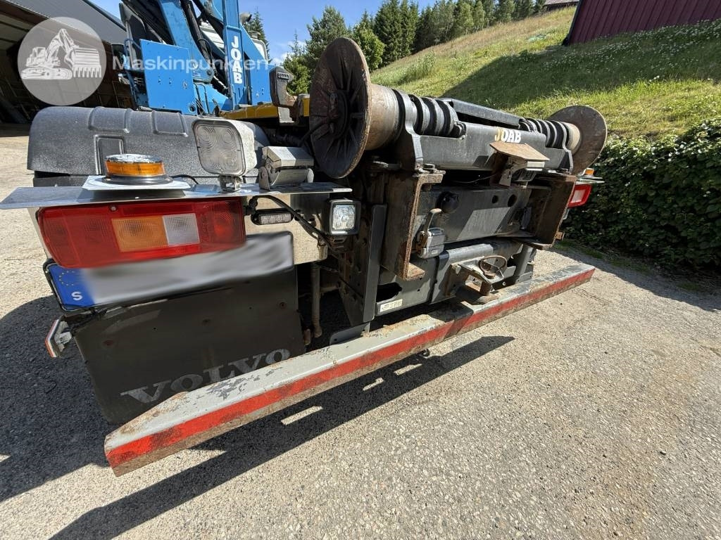Crane truck Volvo FM 330: picture 30