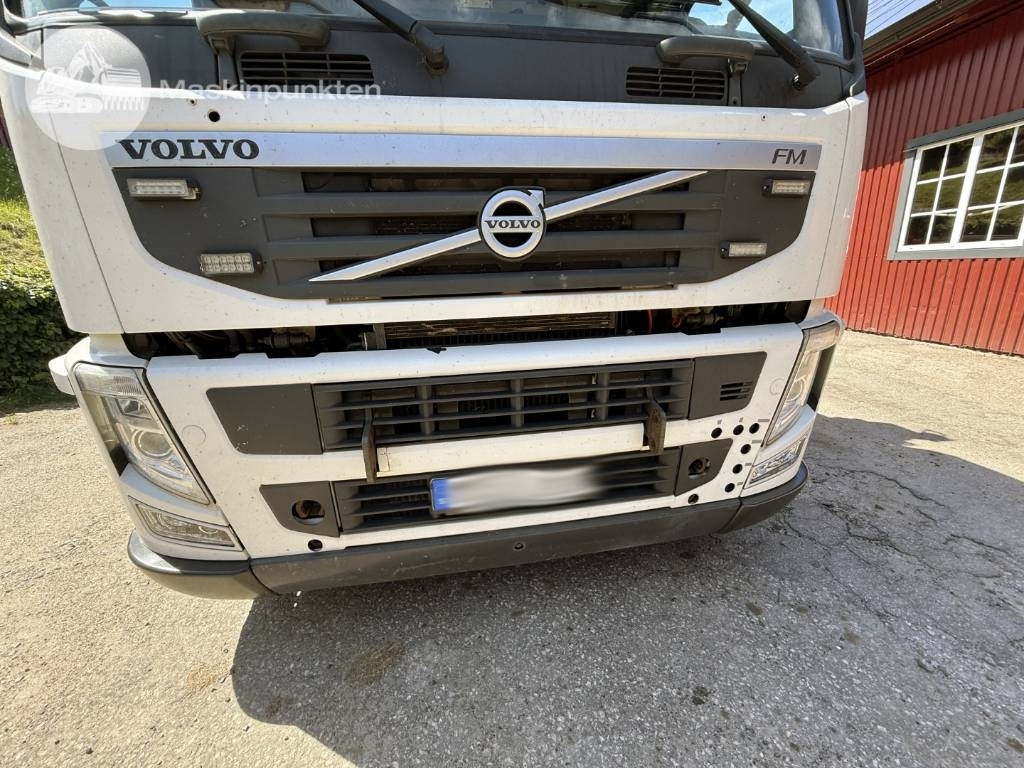 Crane truck Volvo FM 330: picture 46