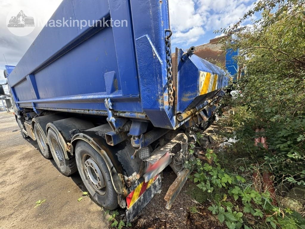 Volvo FM 440 CAMELEONT + BERFLAK + BETONGBLANDARE - Container transporter/ Swap body truck: picture 2 Volvo FM 440 CAMELEONT + BERFLAK + BETONGBLANDARE - Container transporter/ Swap body truck: picture 2