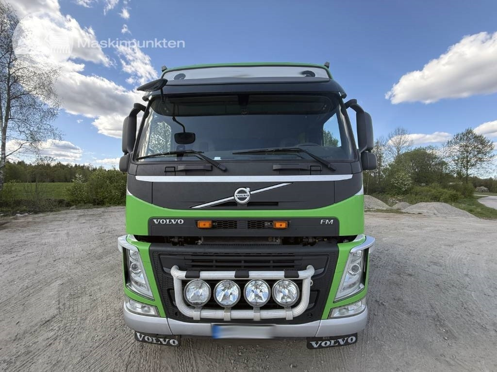 Volvo FM 460 - Crane truck: picture 2 Volvo FM 460 - Crane truck: picture 2