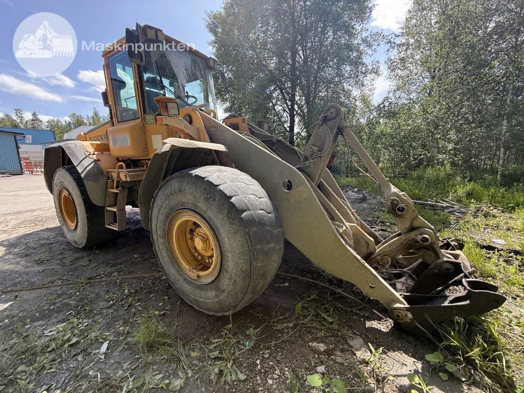 Volvo L 120 - Wheel loader: picture 3 Volvo L 120 - Wheel loader: picture 3