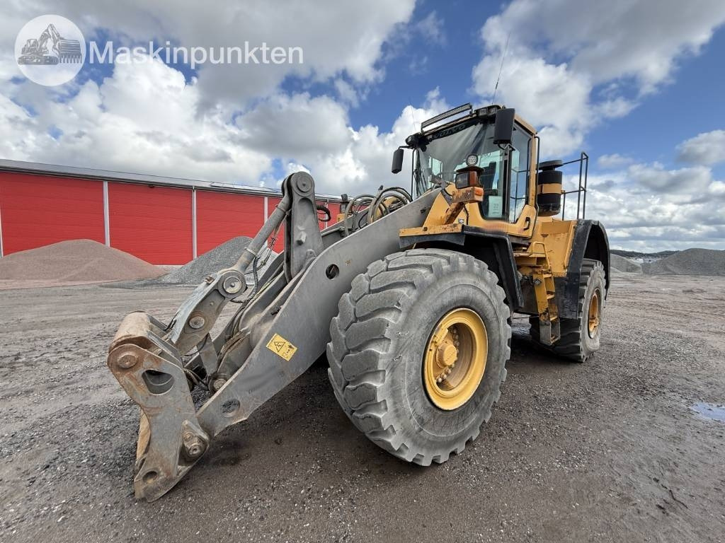 Volvo L 150 F - Wheel loader: picture 1 Volvo L 150 F - Wheel loader: picture 1