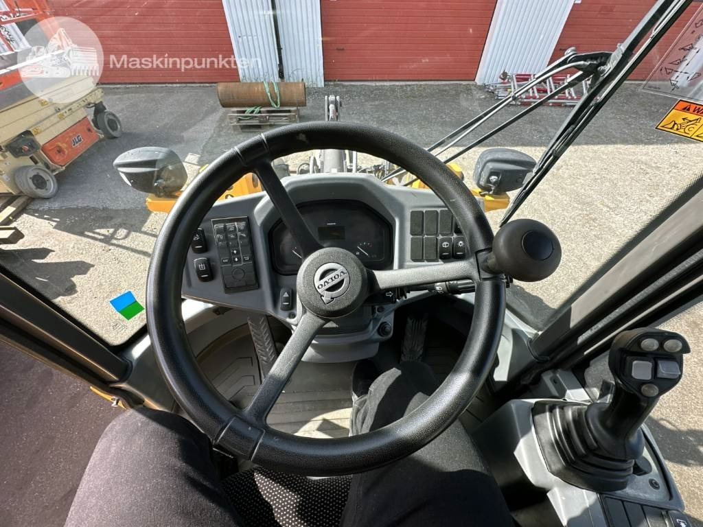 Wheel loader Volvo L 35 G: picture 42