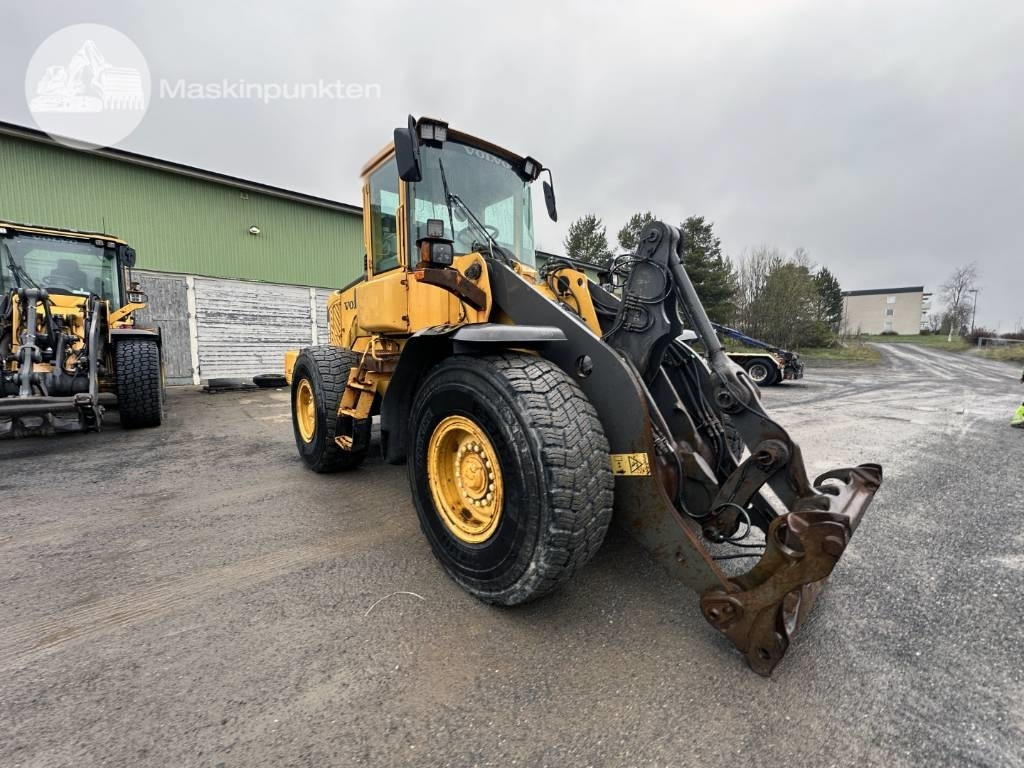 Volvo L 90 E - Wheel loader: picture 4 Volvo L 90 E - Wheel loader: picture 4