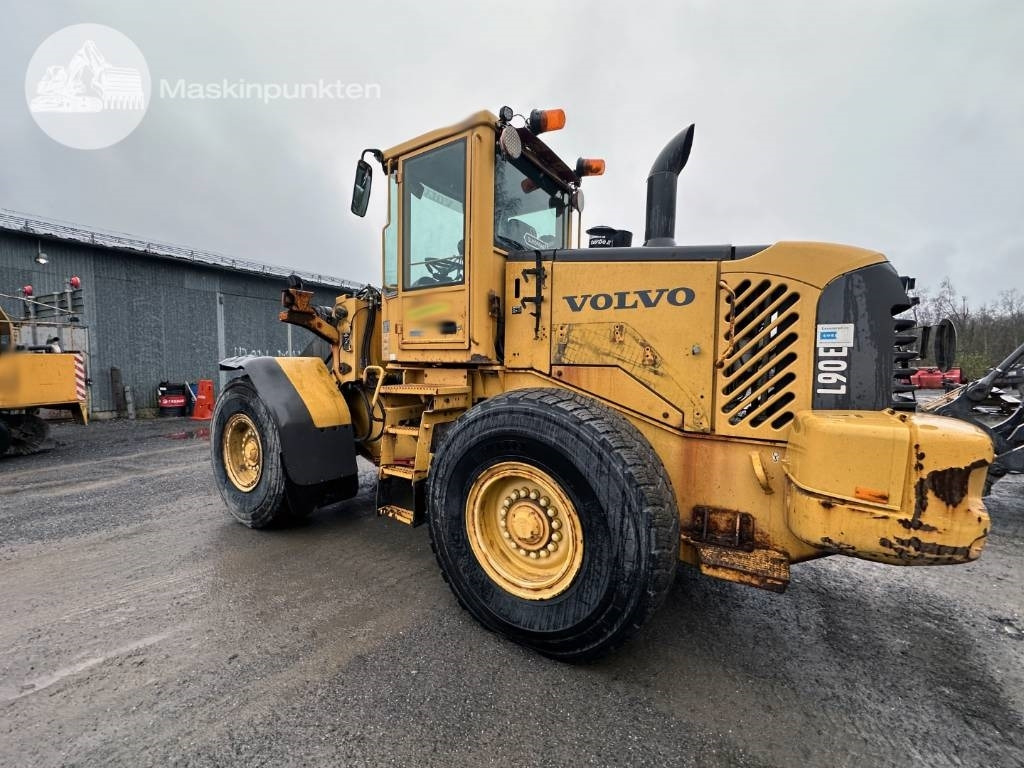 Volvo L 90 E - Wheel loader: picture 1 Volvo L 90 E - Wheel loader: picture 1