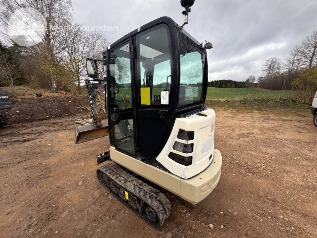 Yanmar TC 22 - Mini excavator: picture 4 Yanmar TC 22 - Mini excavator: picture 4