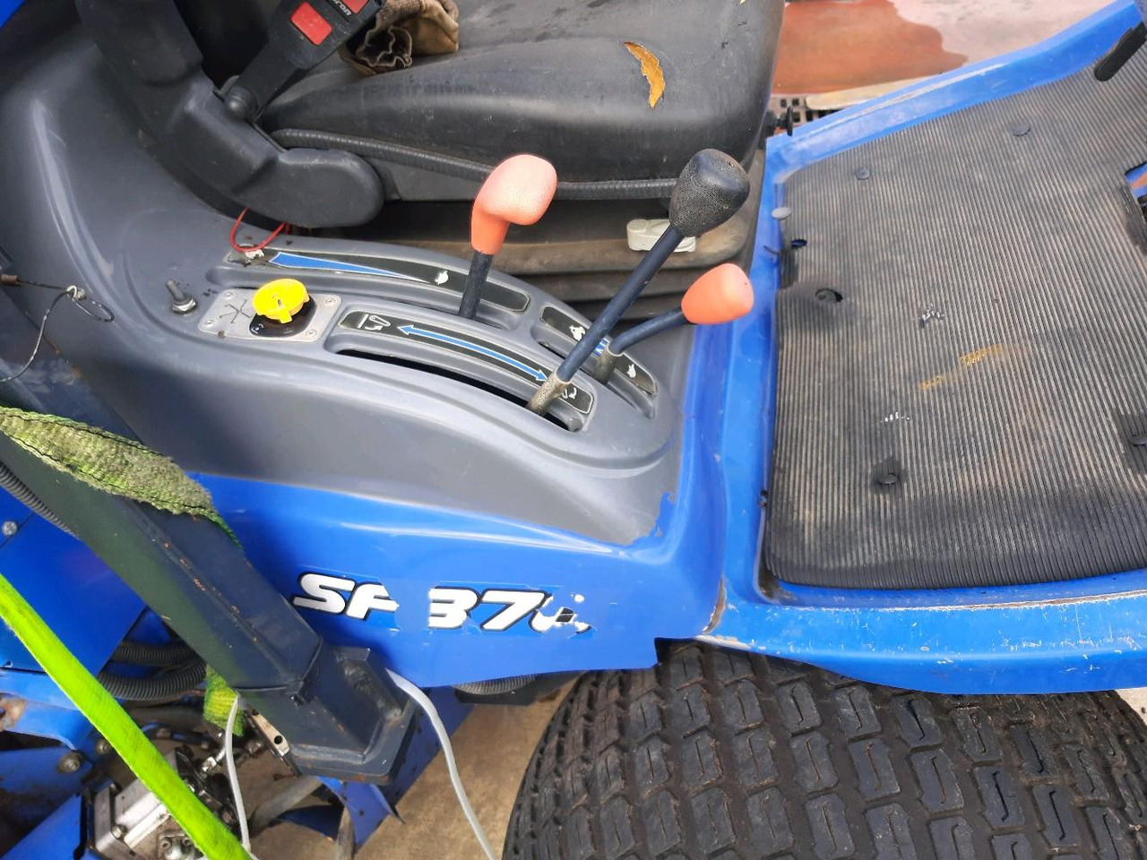 Garden mower ISEKI SF370: picture 12