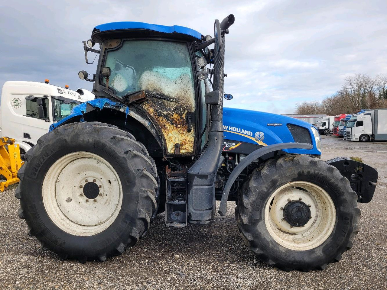 NEW HOLLAND T6.175 - Farm tractor: picture 3 NEW HOLLAND T6.175 - Farm tractor: picture 3