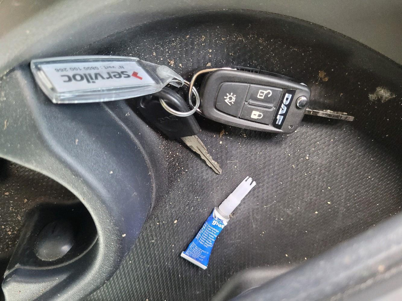 Tractor unit DAF NGD480: picture 17