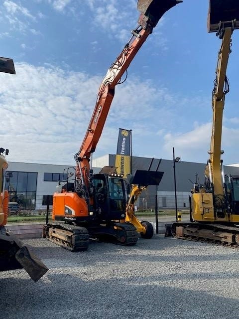 Crawler excavator Doosan DX140 LCR-5: picture 6