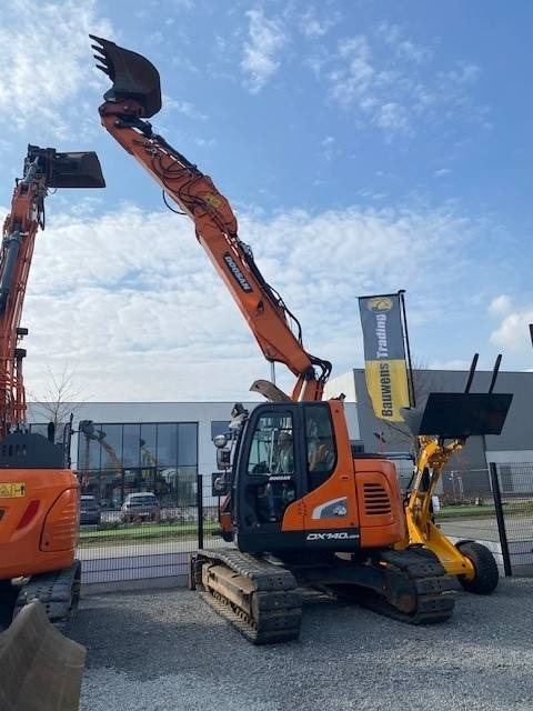 Doosan DX140LCR-5 - Crawler excavator: picture 1 Doosan DX140LCR-5 - Crawler excavator: picture 1