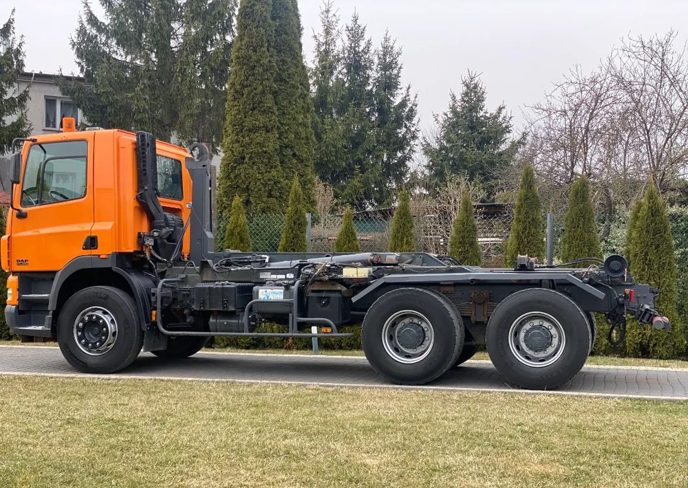 DAF CF 85.340 6X4 MANUAL - Hook lift truck: picture 5 DAF CF 85.340 6X4 MANUAL - Hook lift truck: picture 5