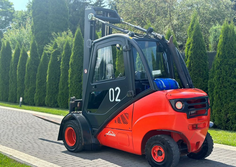 Linde H35T-01 - Forklift: picture 5 Linde H35T-01 - Forklift: picture 5
