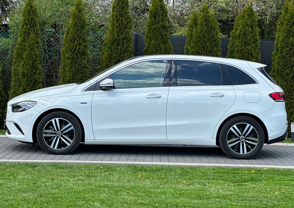 Mercedes-Benz Klasa B - Sedan: picture 4 Mercedes-Benz Klasa B - Sedan: picture 4