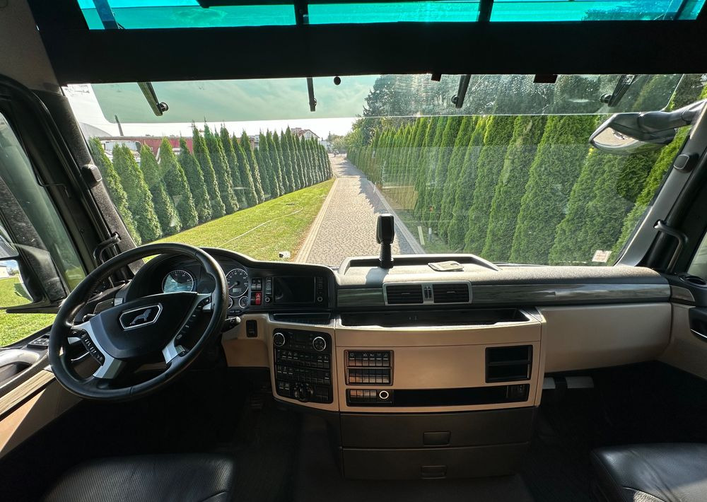 Tractor unit MAN TGX 18.580 D38 XXL RETARDER: picture 9