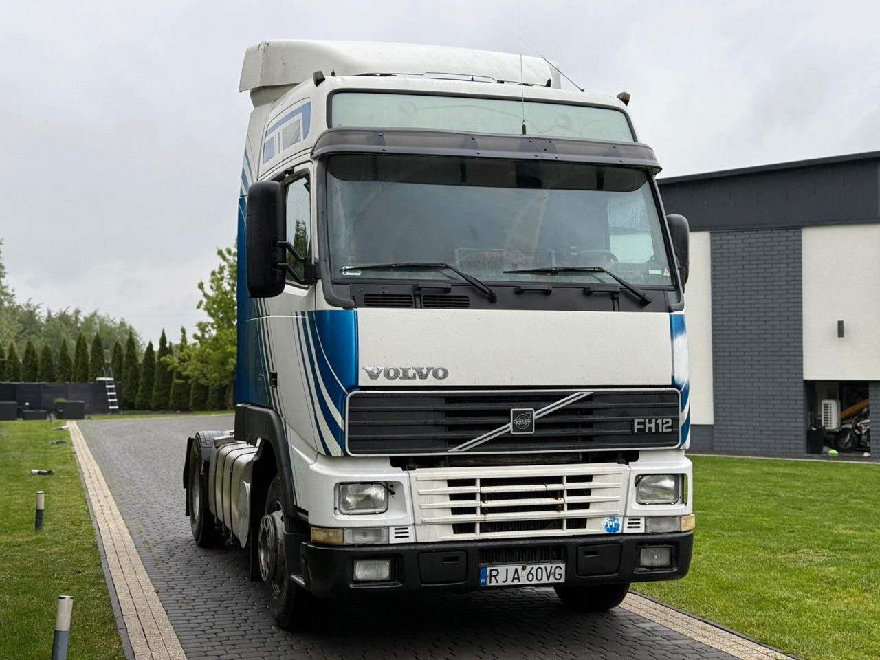Volvo FH 460 XL - Tractor unit: picture 2 Volvo FH 460 XL - Tractor unit: picture 2