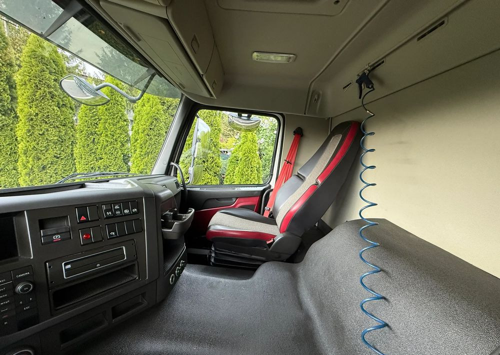 Tipper Volvo FMX 500 8X4 WYWROTKA RETARDER: picture 14