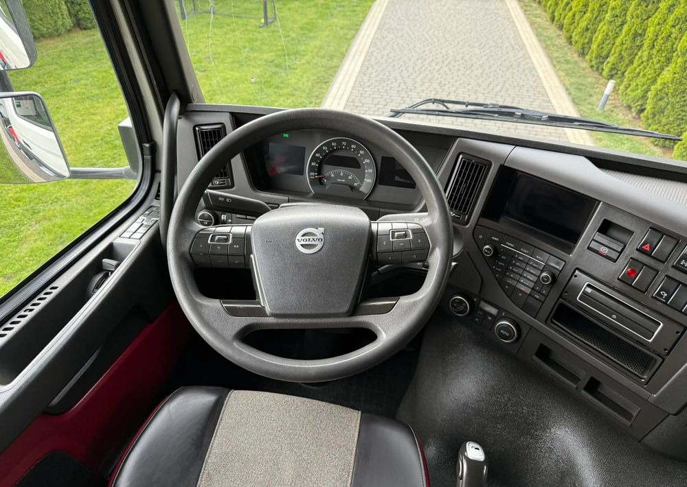 Tipper Volvo FMX 500 8X4 WYWROTKA RETARDER: picture 15
