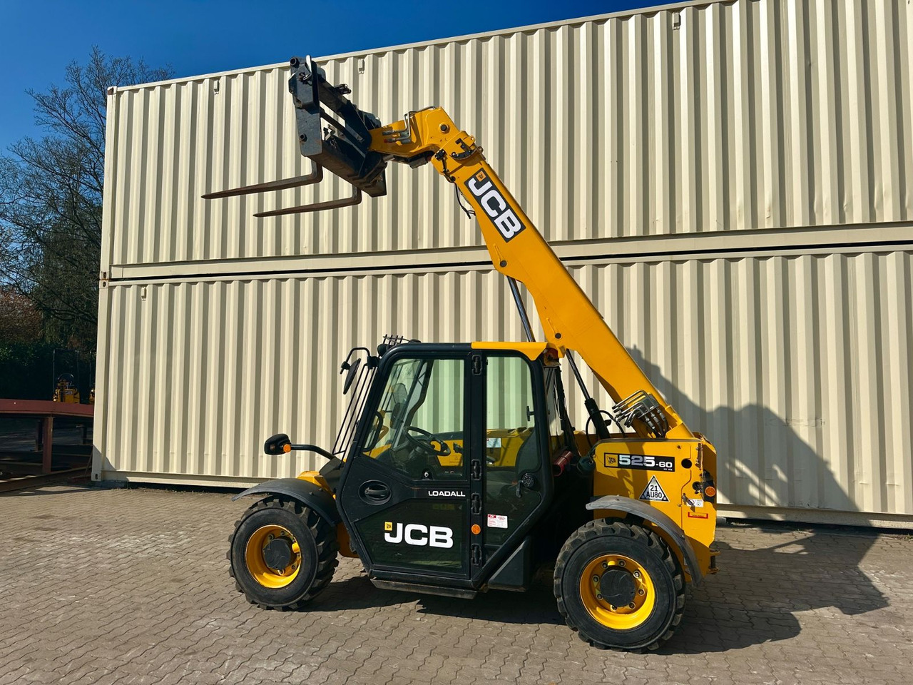 JCB 525-60 / 2018 BJ / 1.480 H /6 Meter / 2.5 Tonnen - Telescopic handler: picture 5 JCB 525-60 / 2018 BJ / 1.480 H /6 Meter / 2.5 Tonnen - Telescopic handler: picture 5