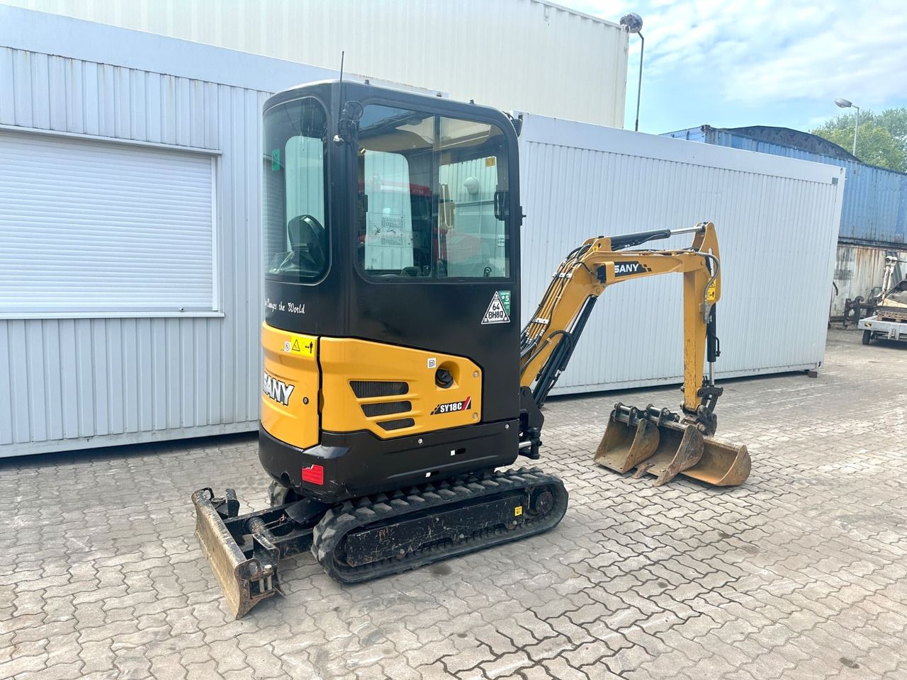 Sany SY18C / 2023 BJ / 181 H / 3 x Löffel - Mini excavator: picture 4 Sany SY18C / 2023 BJ / 181 H / 3 x Löffel - Mini excavator: picture 4