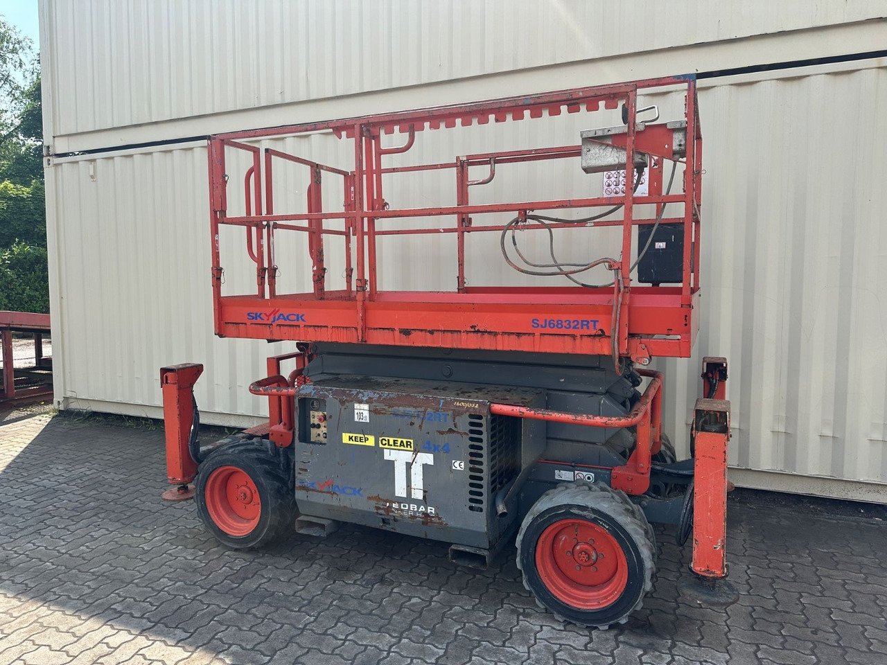 Scissor lift Skyjack SJ6832RT 4x4 Diesel, 11.8 Meter, 1.493 H: picture 6