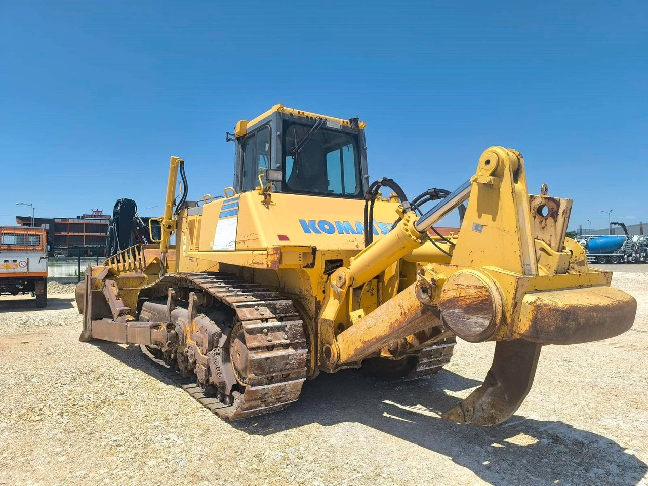 Komatsu D155AX-6 - Bulldozer: picture 5 Komatsu D155AX-6 - Bulldozer: picture 5