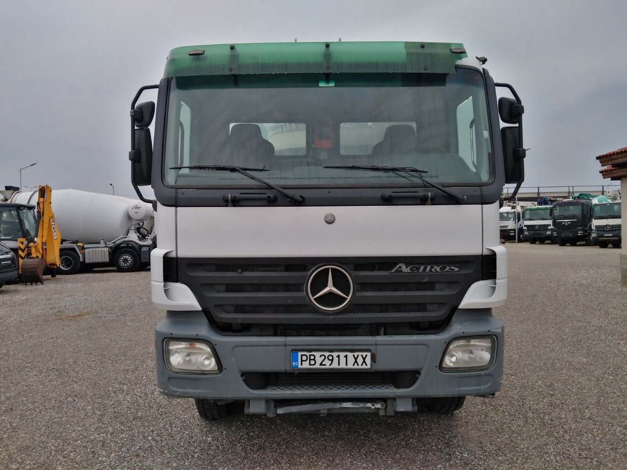 Mercedes-Benz ACTROS 4144 PUTZMEISTER M42 - Concrete pump truck: picture 2 Mercedes-Benz ACTROS 4144 PUTZMEISTER M42 - Concrete pump truck: picture 2
