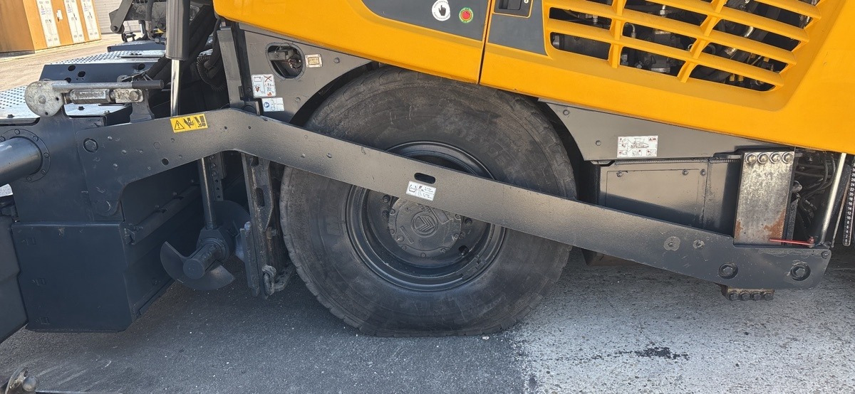 BOMAG IT BF 600 P-2 S500 Stage IV/Tier 4f - Asphalt paver: picture 3 BOMAG IT BF 600 P-2 S500 Stage IV/Tier 4f - Asphalt paver: picture 3