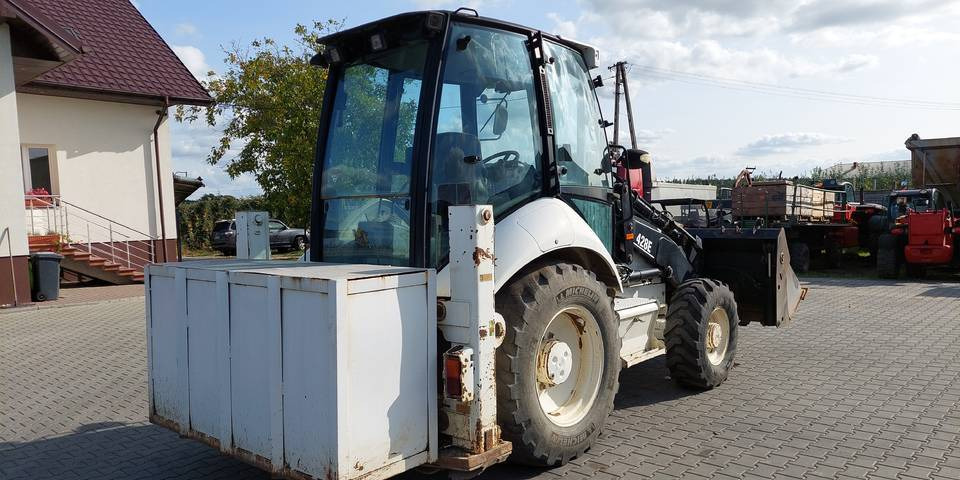 Backhoe loader CAT Caterpillar 428E: picture 8