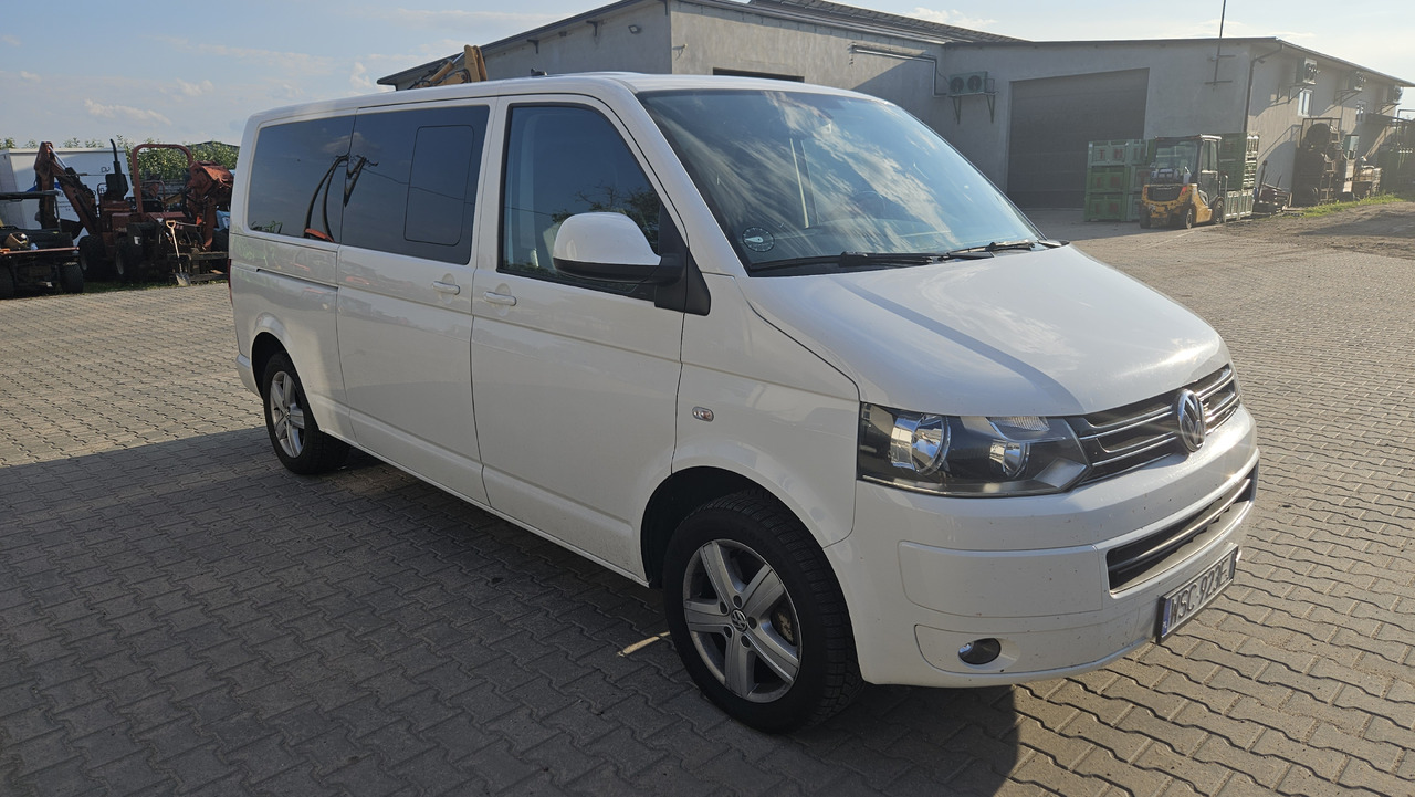 Volkswagen Multivan 180KM 4Motion 4x4 automat DSG długi - Car: picture 4 Volkswagen Multivan 180KM 4Motion 4x4 automat DSG długi - Car: picture 4