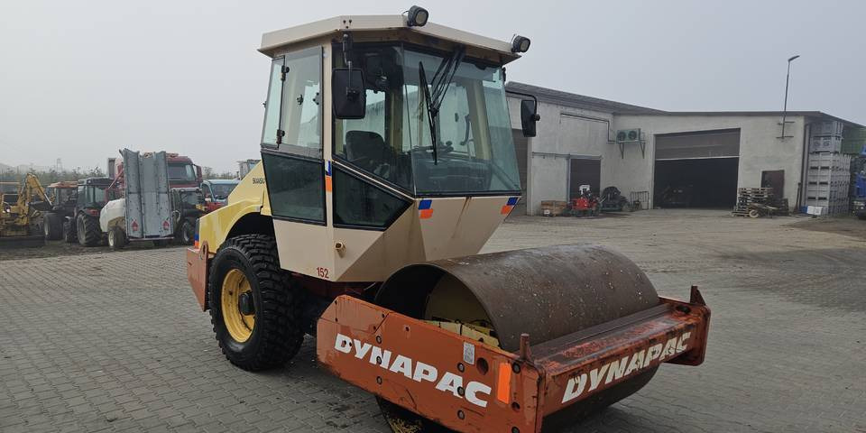 Walec drogowy Dynapac CA152 guma-stal 7500 kg - Compactor: picture 4 Walec drogowy Dynapac CA152 guma-stal 7500 kg - Compactor: picture 4