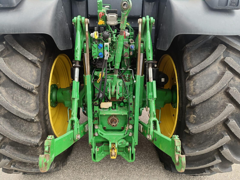 Farm tractor John Deere 6195M: picture 12