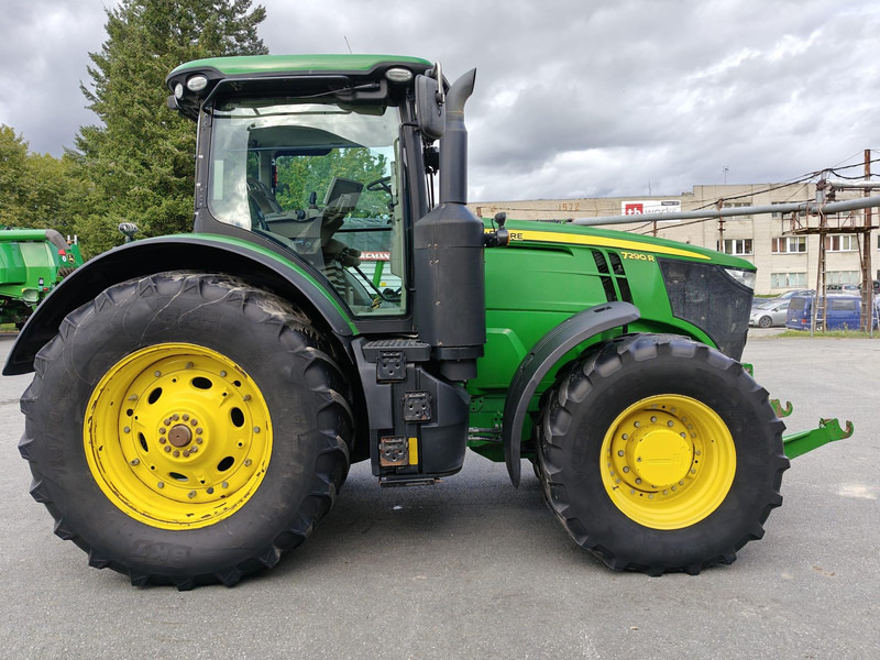 John Deere 7290R e23 - Farm tractor: picture 2 John Deere 7290R e23 - Farm tractor: picture 2