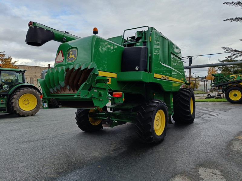 John Deere T550 - Combine harvester: picture 3 John Deere T550 - Combine harvester: picture 3