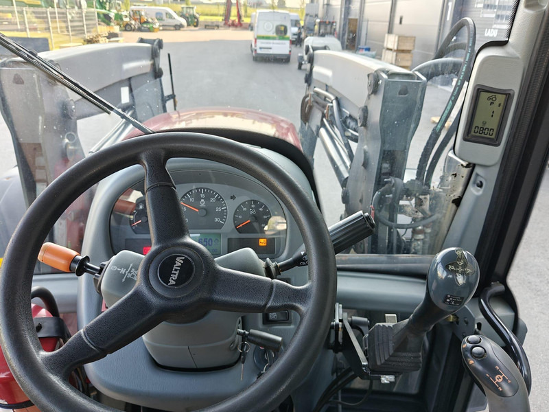 Farm tractor Valtra N101: picture 13