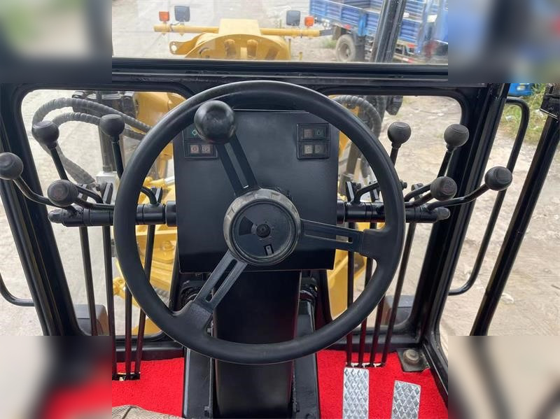 Grader CATERPILLAR 140G: picture 10