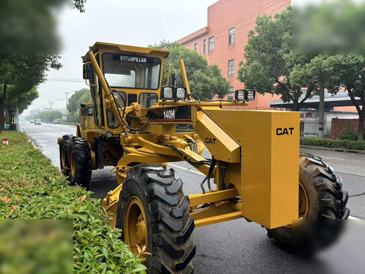 CATERPILLAR 140H - Grader: picture 2 CATERPILLAR 140H - Grader: picture 2