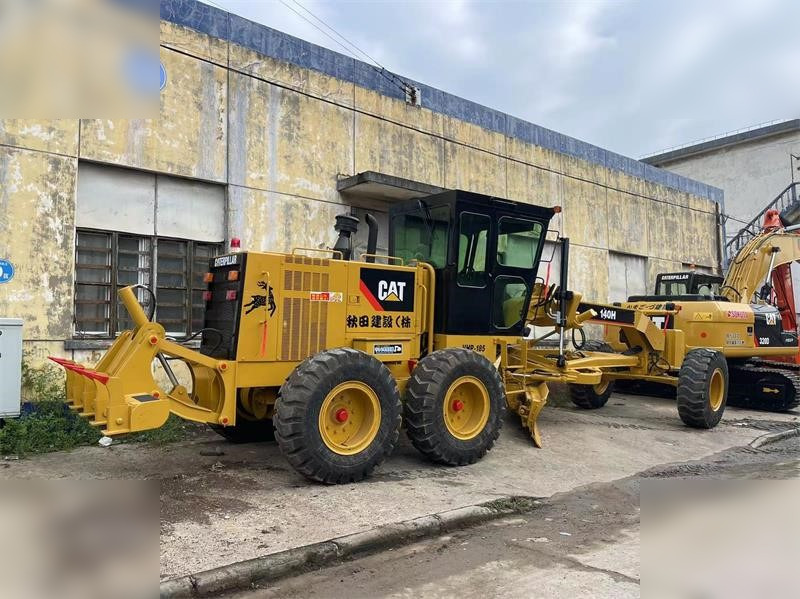CATERPILLAR 140H - Grader: picture 3 CATERPILLAR 140H - Grader: picture 3