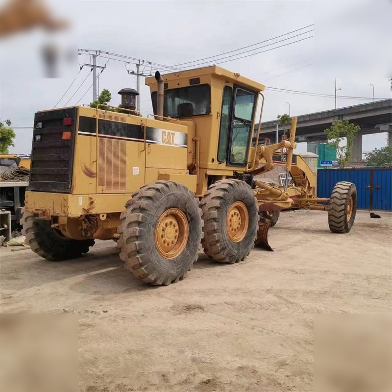 CATERPILLAR 14H - Grader: picture 2 CATERPILLAR 14H - Grader: picture 2