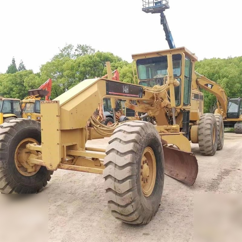CATERPILLAR 14H - Grader: picture 4 CATERPILLAR 14H - Grader: picture 4