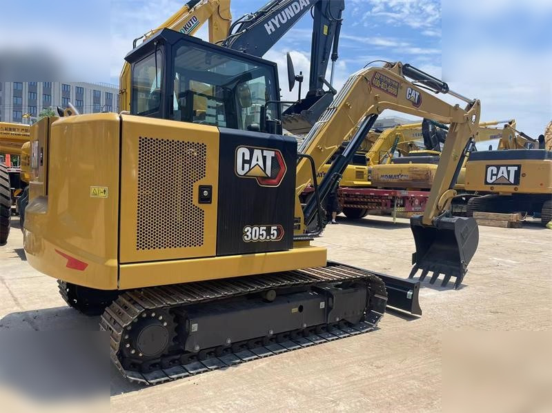 CATERPILLAR 305.5 - Mini excavator: picture 2 CATERPILLAR 305.5 - Mini excavator: picture 2