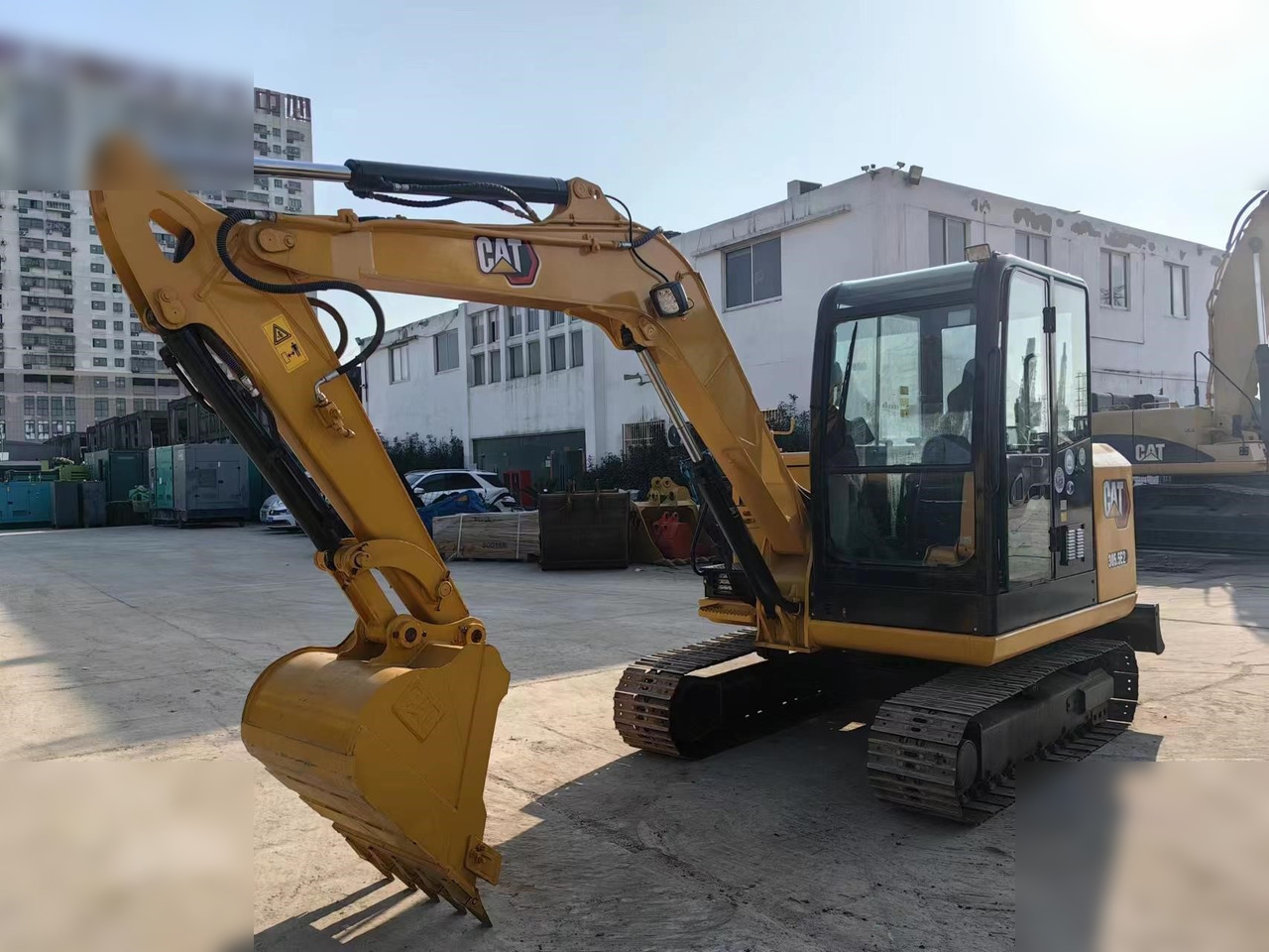 CATERPILLAR 305.5E2 - Mini excavator: picture 1 CATERPILLAR 305.5E2 - Mini excavator: picture 1